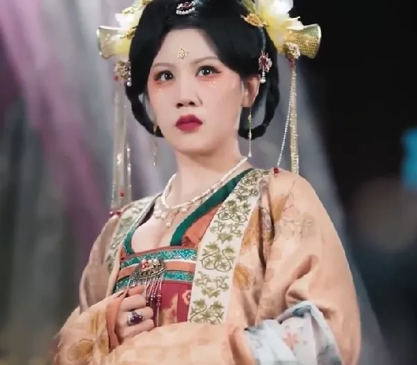 The Imperial Obstetrician of the Harem